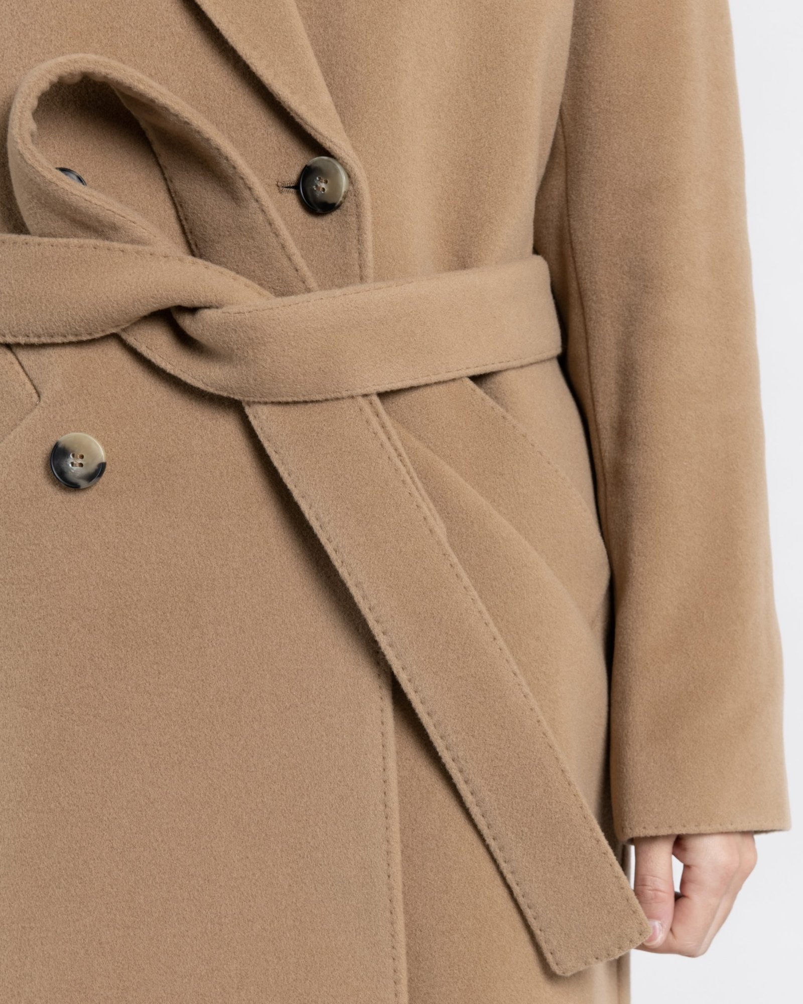 detail_ayen-wool-coat-camel-coat-double-breasted-beige-5
