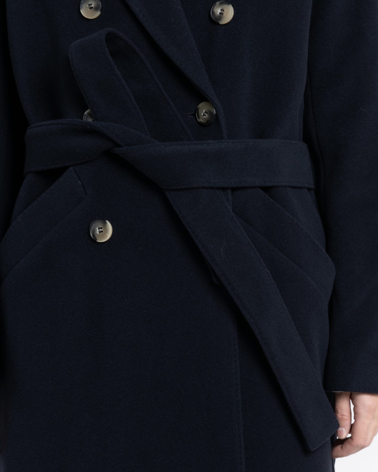detail_ayen-wool-coat-navy-coat-double-breasted-dark-blue-5