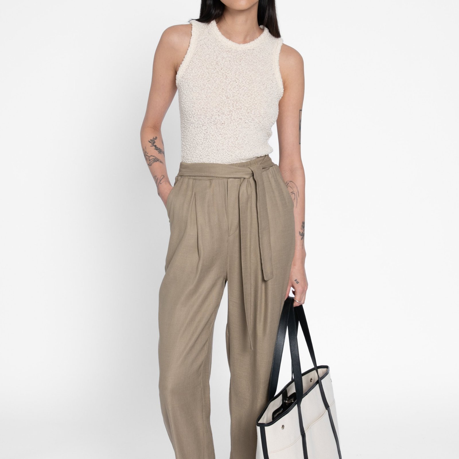 ayen-Leinenhose-khaki-Gürtel-gummibund-6